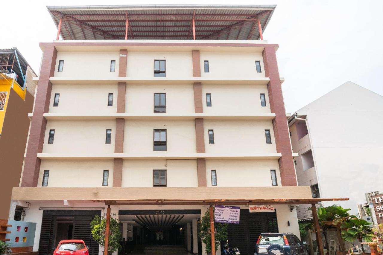 Oyo 882 The Moonlight Serviced Apartment Pattaya Extérieur photo